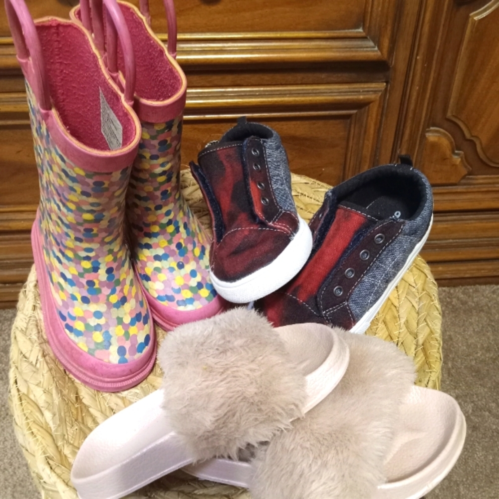 Children's Shoes: Boys (size 9), Girls(size 5 &6)